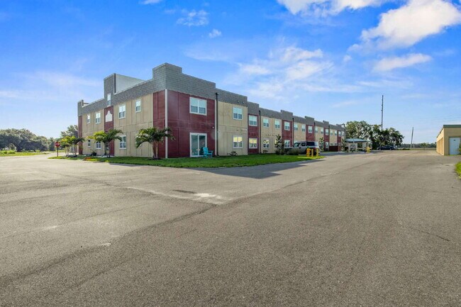 Building Photo - 260 Spanish Moss Cir