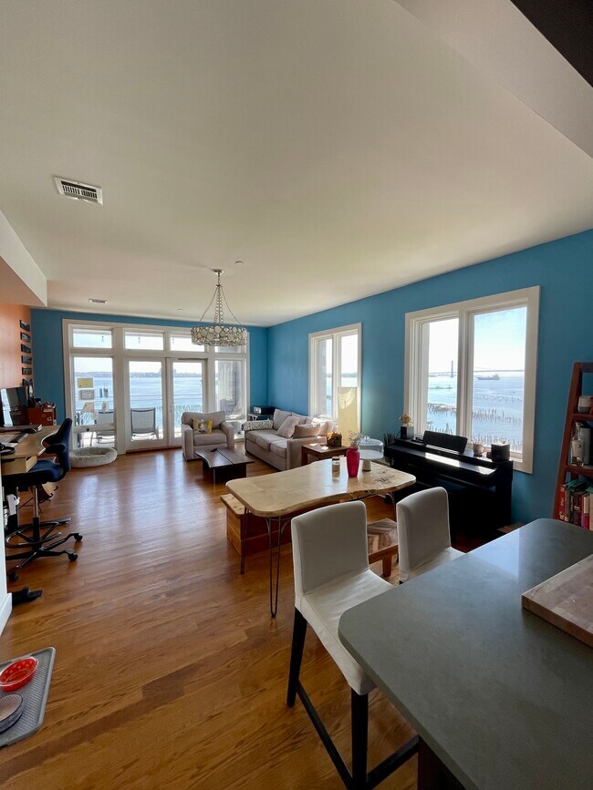 90 Bay Street Landing 90 Bay Street Landing Staten Island NY 10301