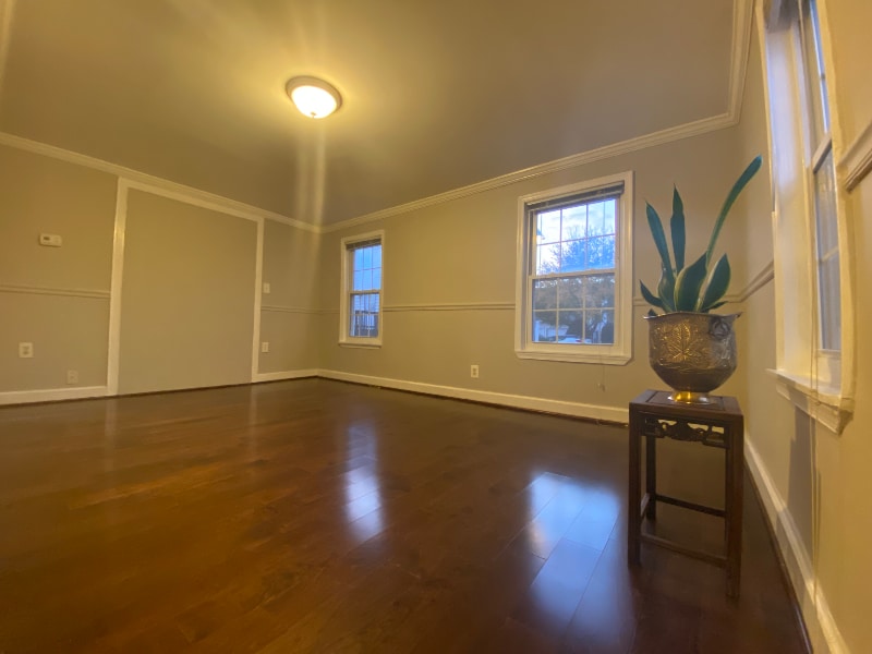 Building Photo - 10623 West Dr