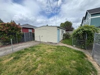 Building Photo - Studio Cottage