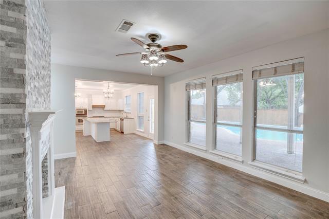 Building Photo - 1504 De Moss Ct