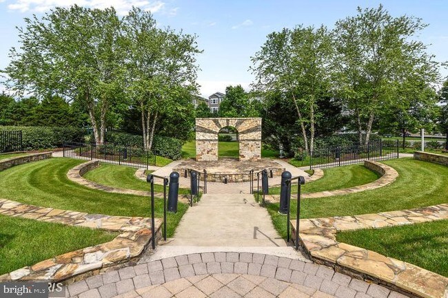 Building Photo - 24673 Nettle Mill Square