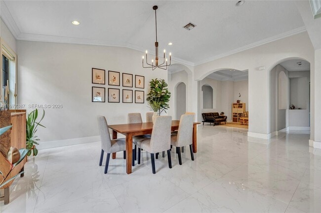 Building Photo - 3950 W Hibiscus St