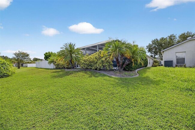 Building Photo - 12414 Cedarfield Dr