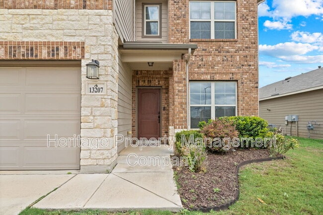 Building Photo - 13207 Frio Parke