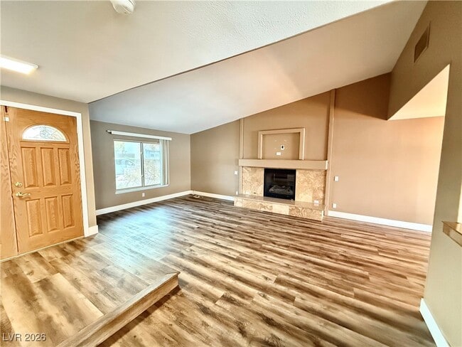 Building Photo - 6236 W Elmira Dr