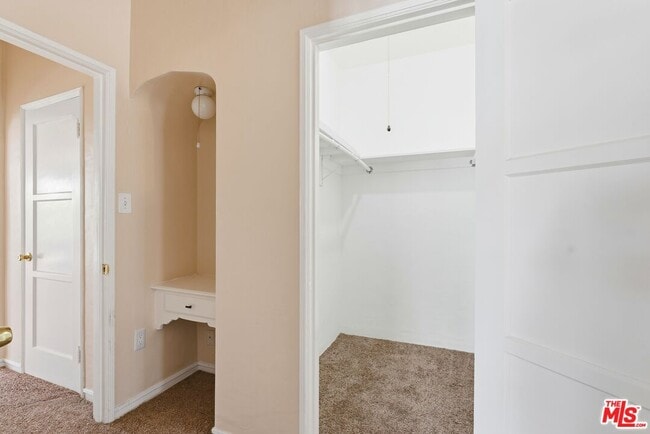 Building Photo - 1873 Midvale Ave