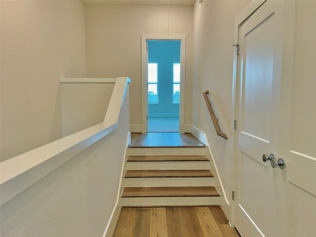 Building Photo - 5624 Bertellis Ln