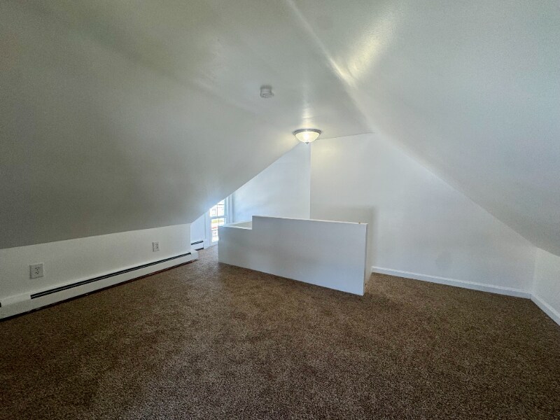 Building Photo - 230 Church St