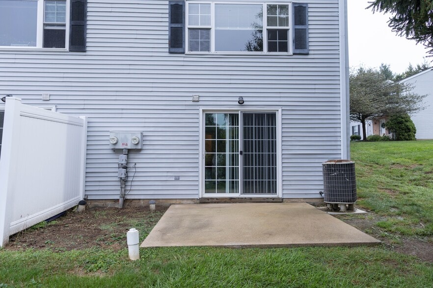 Building Photo - 49 Ramsgate Ln