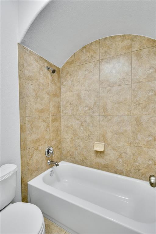 Building Photo - 6928 Donato Pl