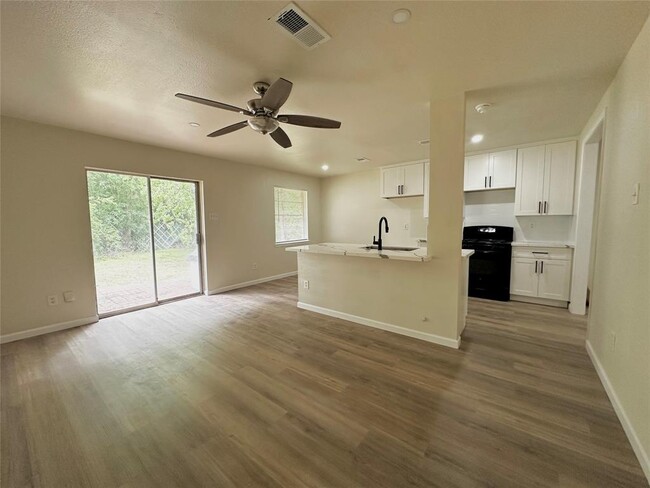 Building Photo - 11802 Murr Way