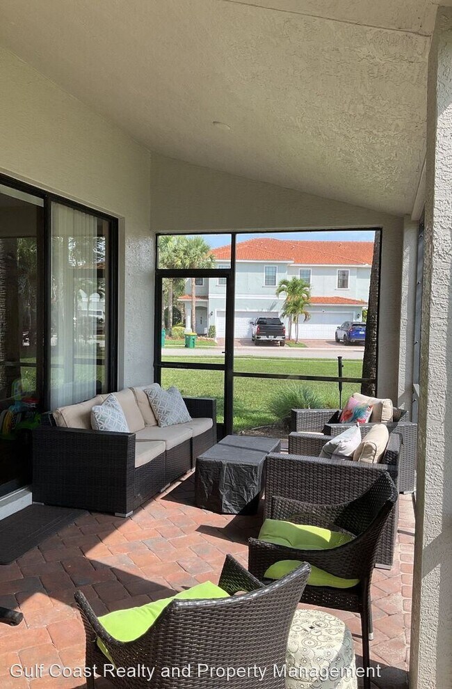 Building Photo - 3 br, 2.5 bath House - 15513 Summit Place ...