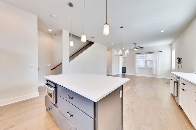 Building Photo - 4500 Freedom Dr