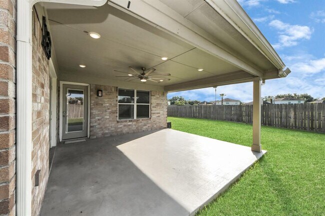 Building Photo - 333 Mammoth Springs Ln