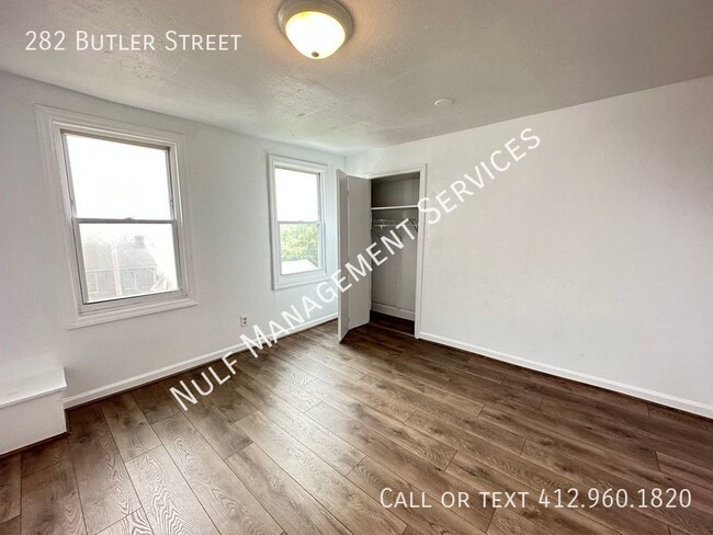 Building Photo - Modern 4 bedroom in Vibrant Downtown Etna