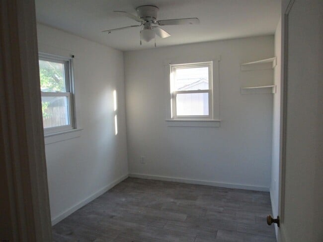 Building Photo - 6304 Quinn Ave