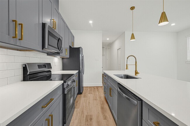 Building Photo - 4606 Crown Grove Ln