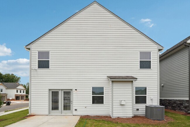 Building Photo - Enclave at Dawson Forest