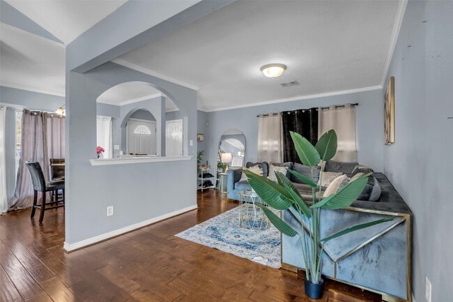 Building Photo - 10730 Filey Ln