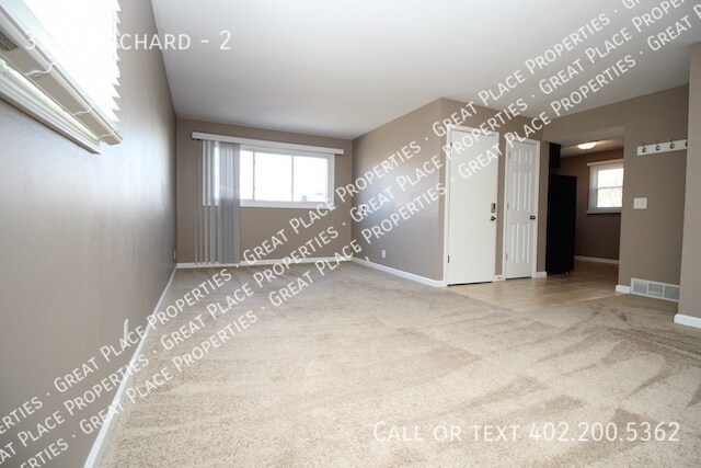 Building Photo - 3101 Orchard-2