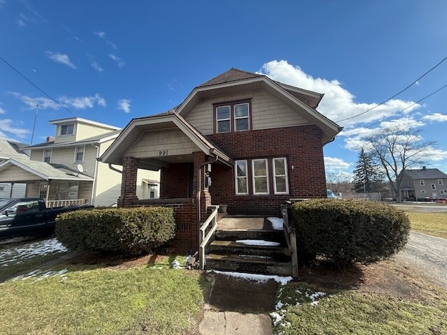 Building Photo - 991 Wooster Rd N