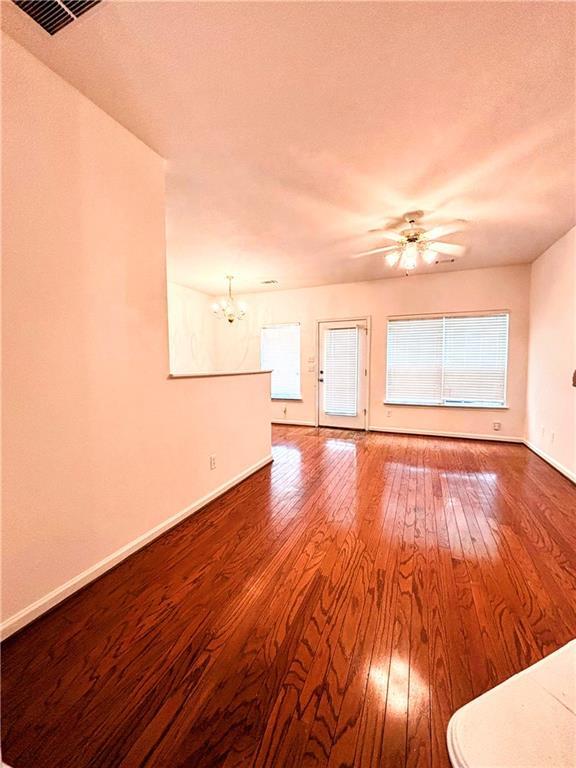 Building Photo - 283 Brookview Dr