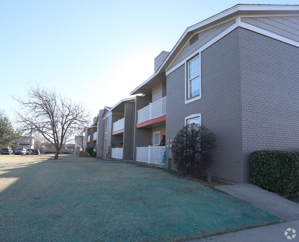 Solare Apartment Homes Oklahoma City Ok Apartment Finder