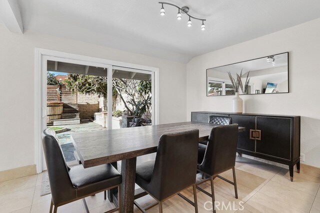 Building Photo - 20981 Coastview Ln