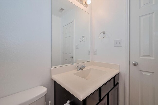 Building Photo - 23611 Plantation Pines Ln