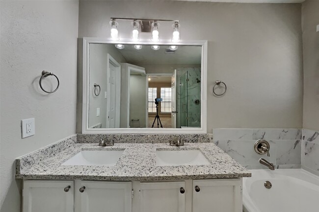 Building Photo - 5102 Dobbin Springs Ln