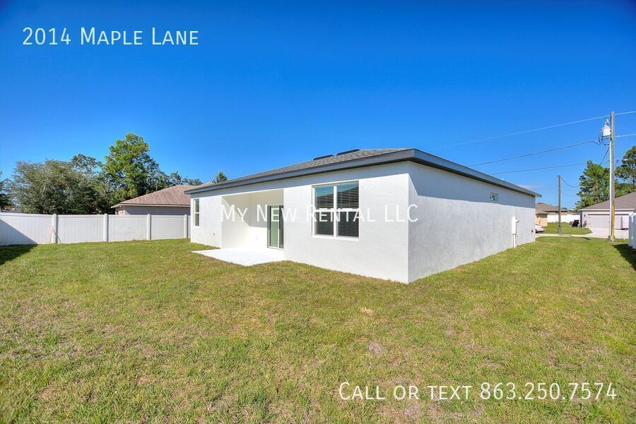 Building Photo - 2014 Maple Ln