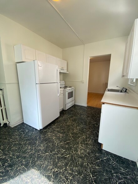 Building Photo - 24 N Butler St