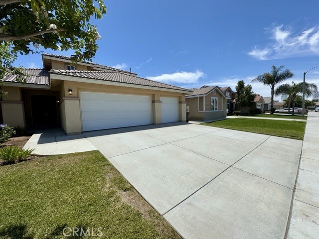 Building Photo - 29118 Peppergrass Ave