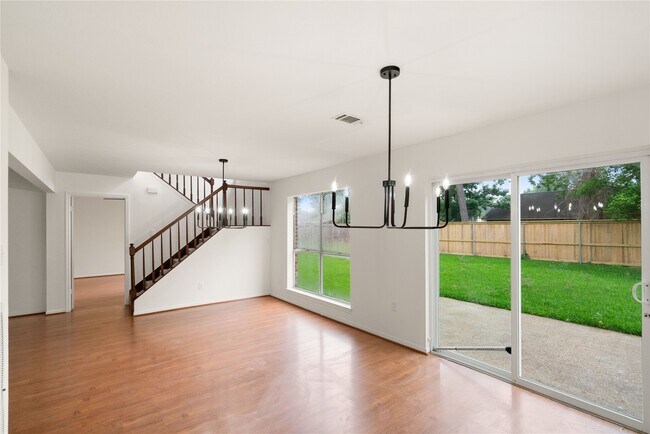 Building Photo - 915 S Diamondhead Blvd