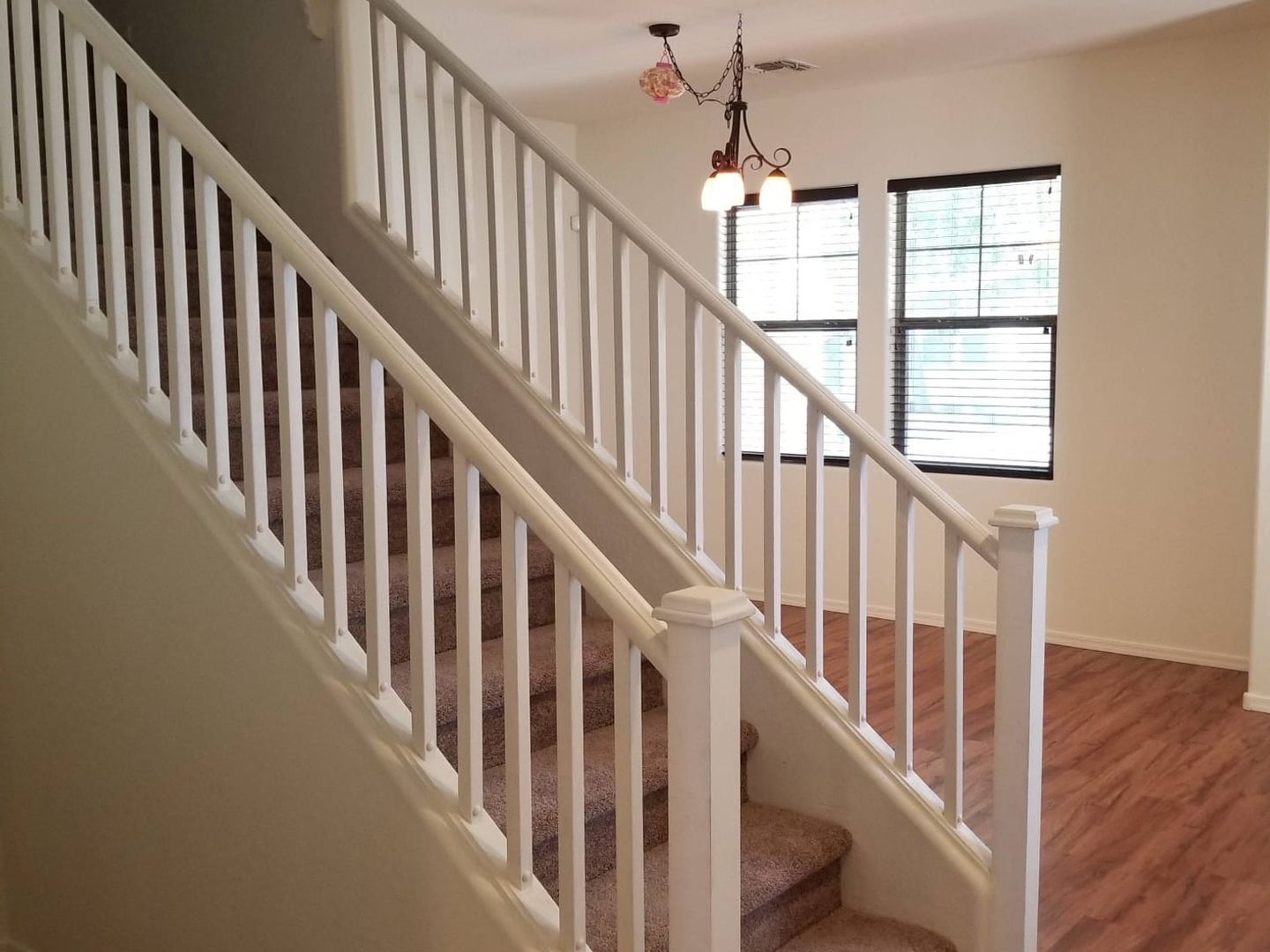 Building Photo - 7716 S 37th Way