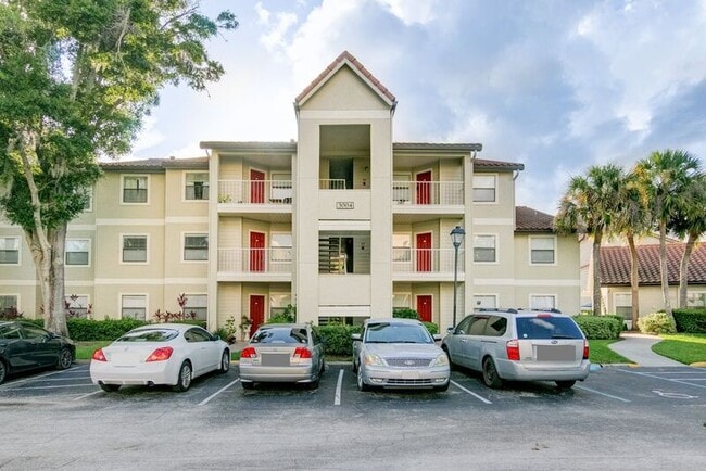 Primary Photo - 3004 Parkway Blvd