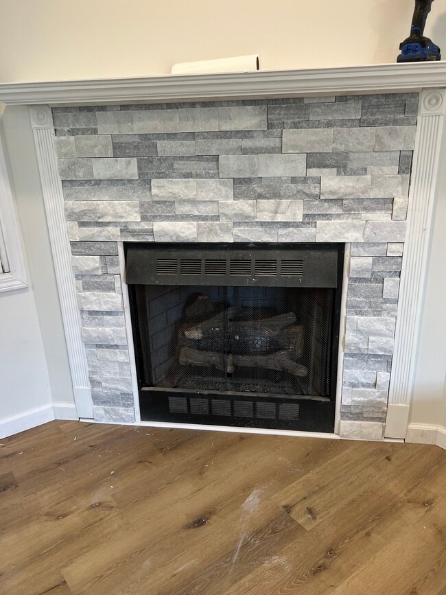 Building Photo - 1506 Burton Ct