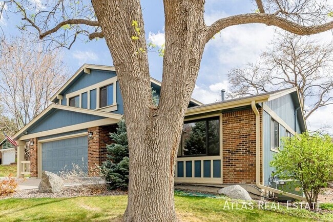 Building Photo - 4620 W 108th Pl