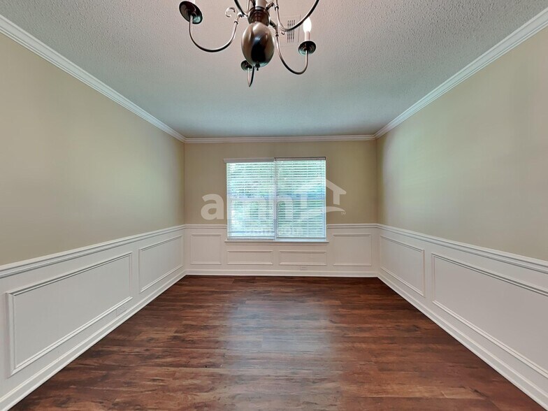 Building Photo - 4909 Lilly Stem Dr