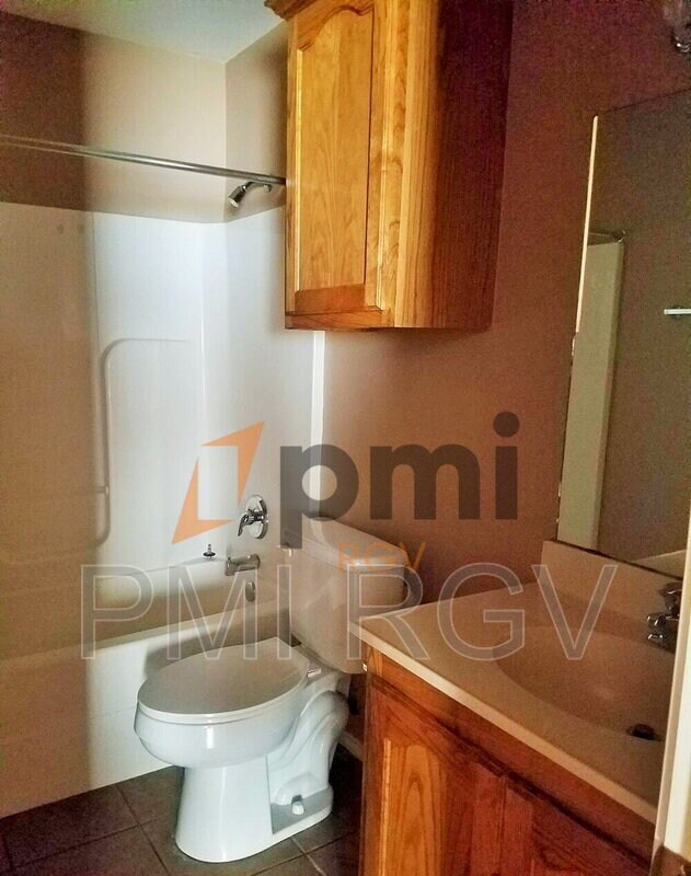 Building Photo - 1014 French Ave