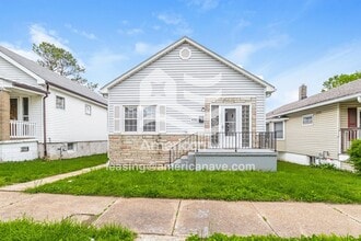Building Photo - 4356 Bingham Ave