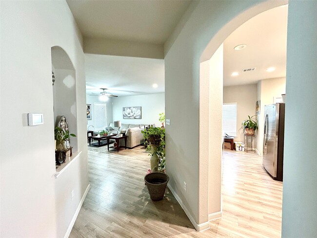 Building Photo - 19835 Capri Shrs Ln