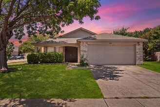 Building Photo - 2701 Morningside Dr