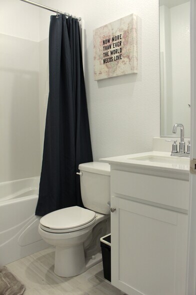 Building Photo - 12663 Snowy Owl Way