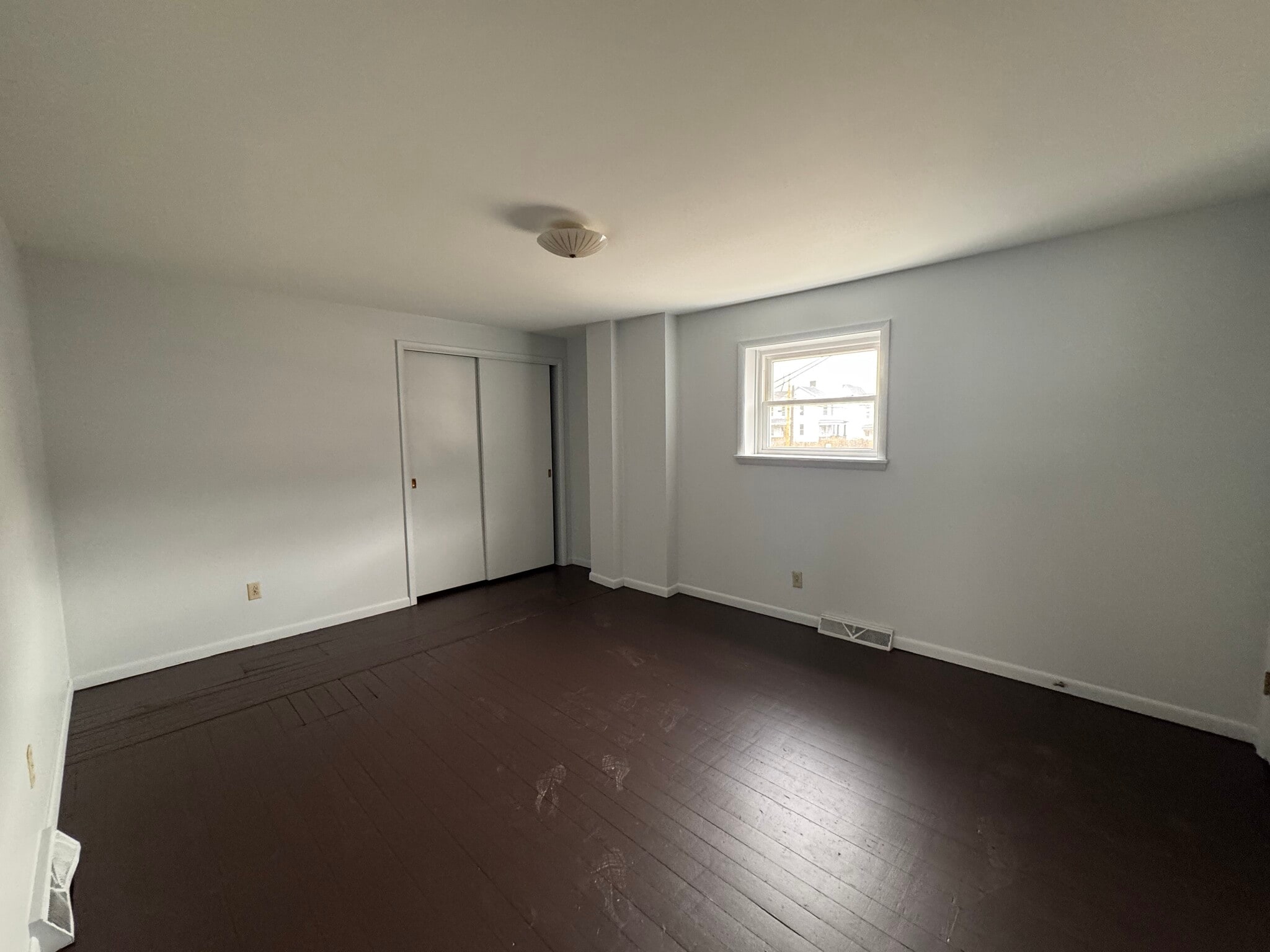 Building Photo - 4400 Jacob St