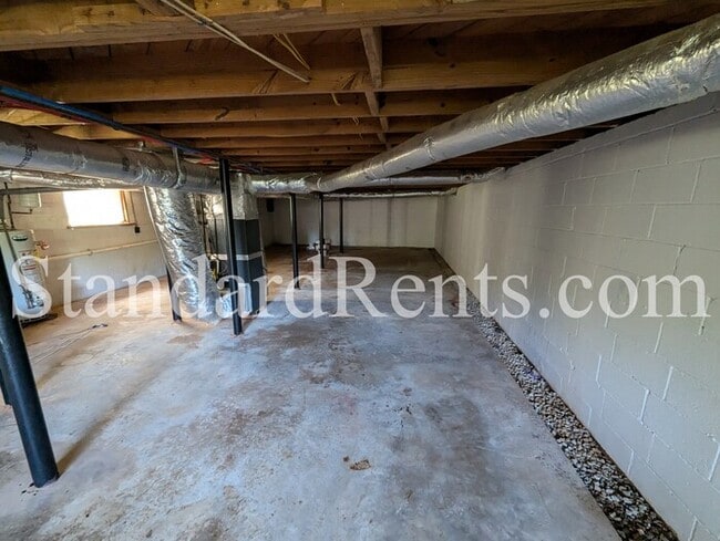 Building Photo - 1289 Clay Rd SW