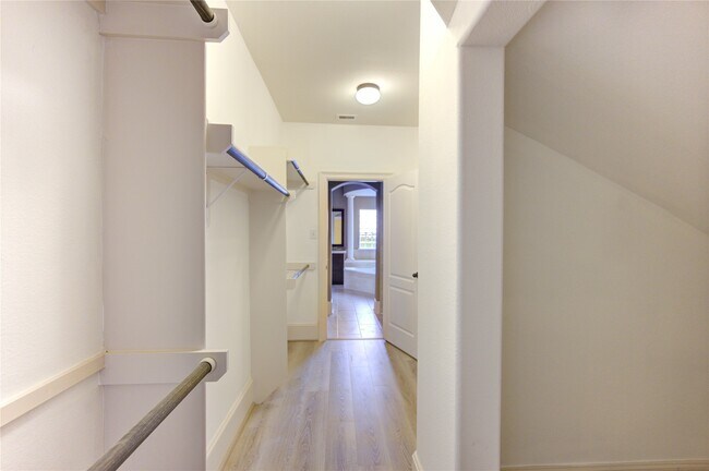 Building Photo - 2351 Urban Forest Ct