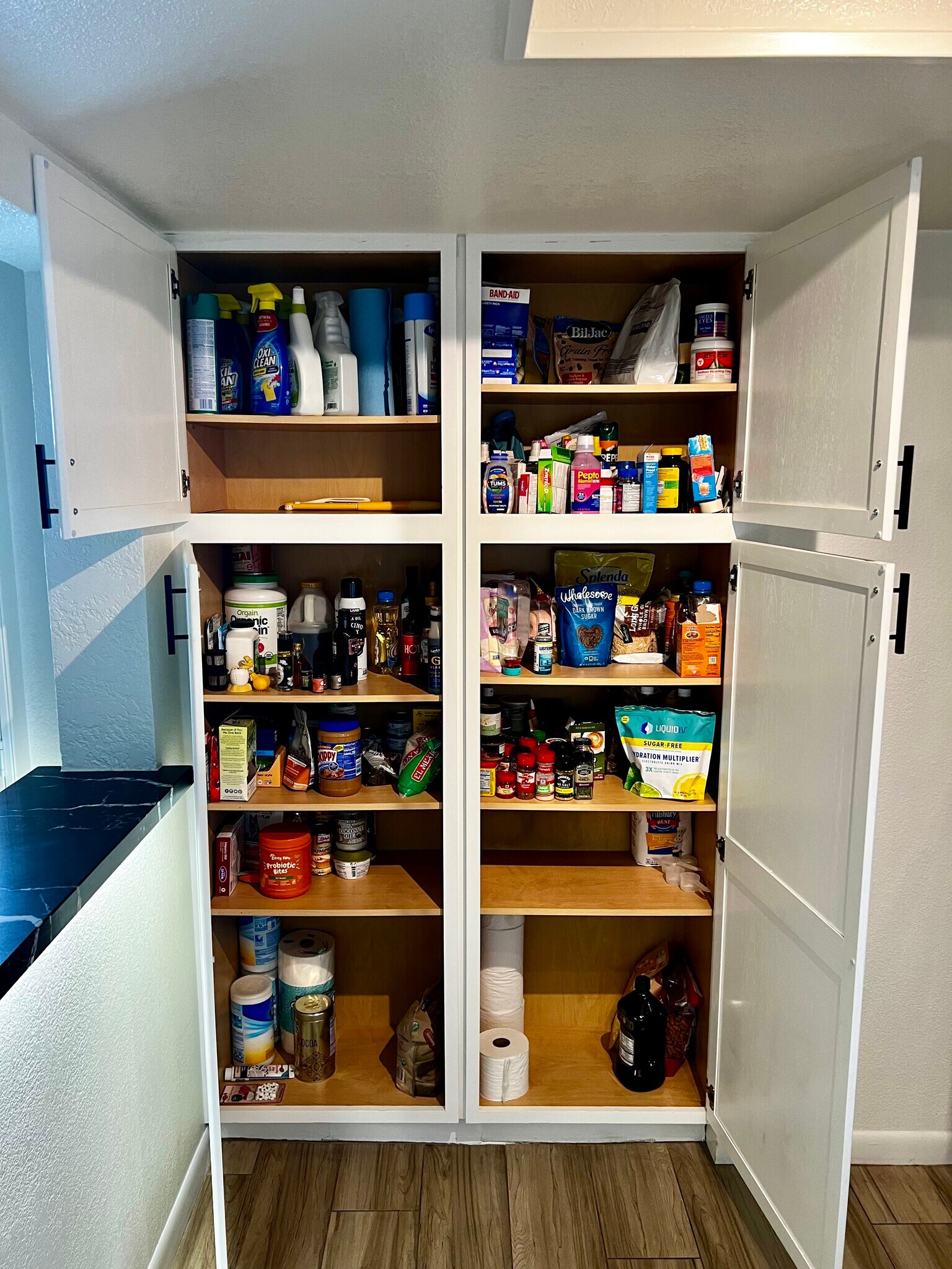 Kitchen Pantry - 4201 E Camelback Rd