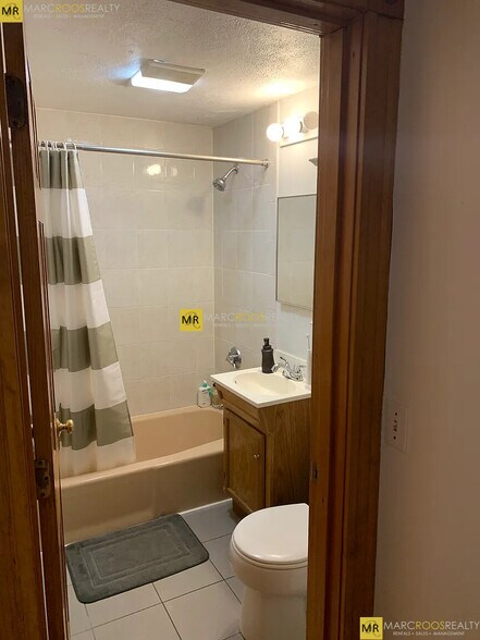 Primary Photo - 39 E Springfield St